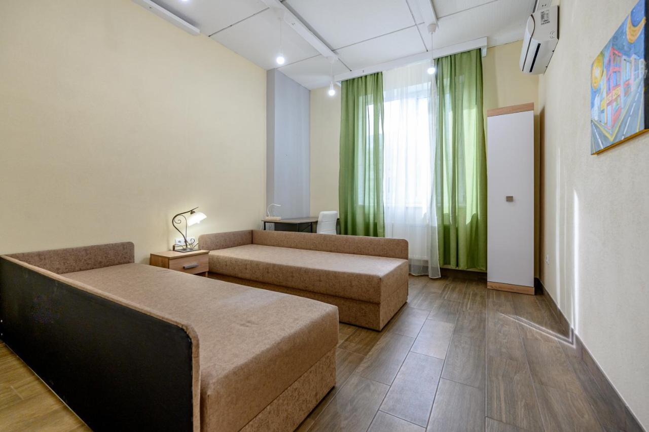 Appartamento Gagarin Plaza 63 Odessa Esterno foto
