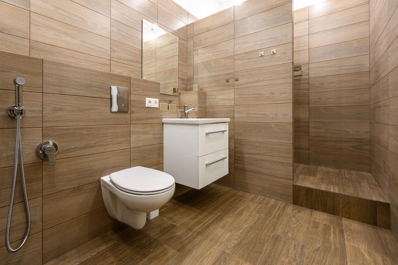 Appartamento Gagarin Plaza 63 Odessa Esterno foto