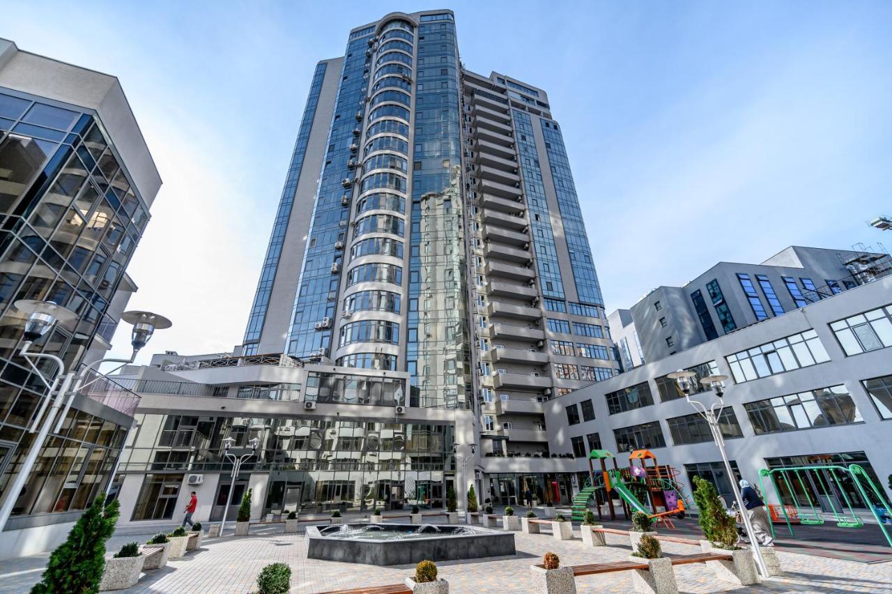 Appartamento Gagarin Plaza 63 Odessa Esterno foto