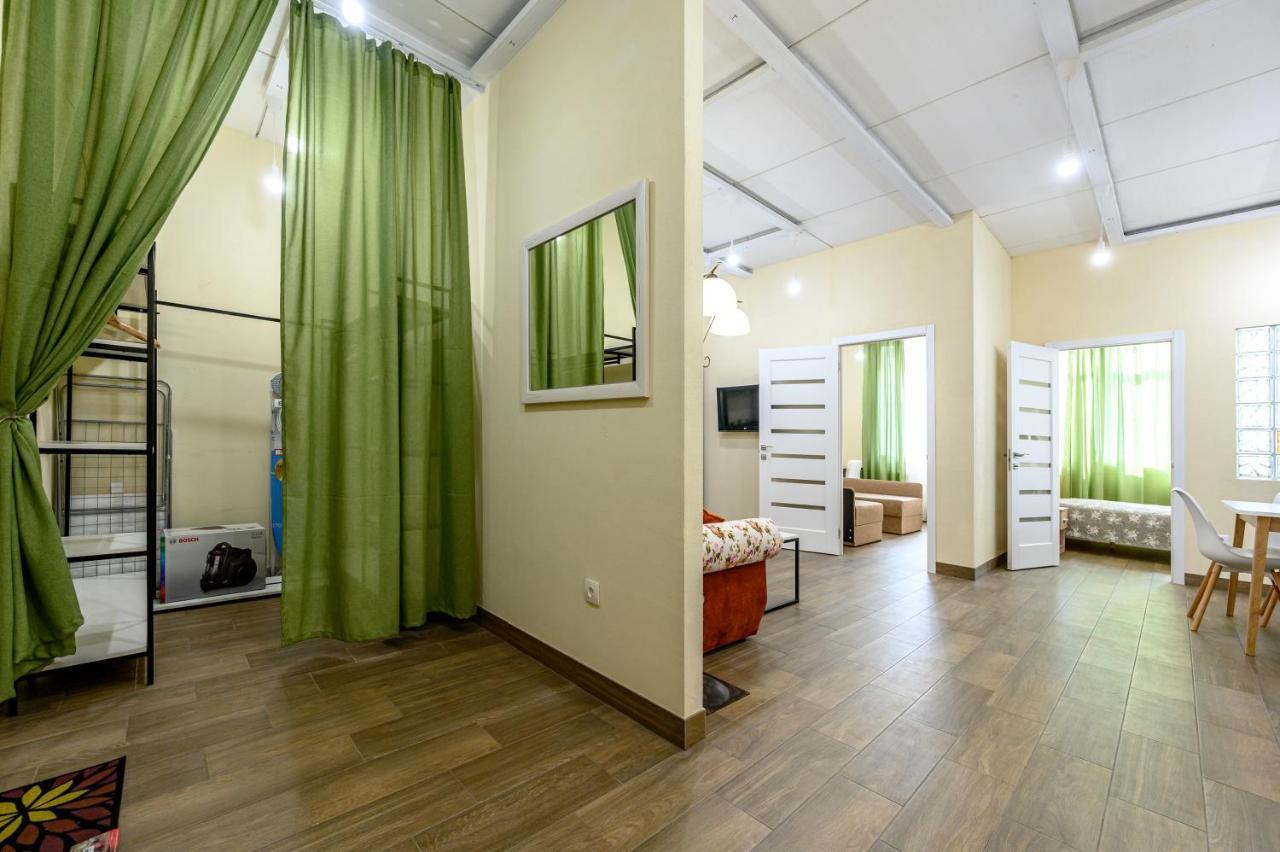 Appartamento Gagarin Plaza 63 Odessa Esterno foto