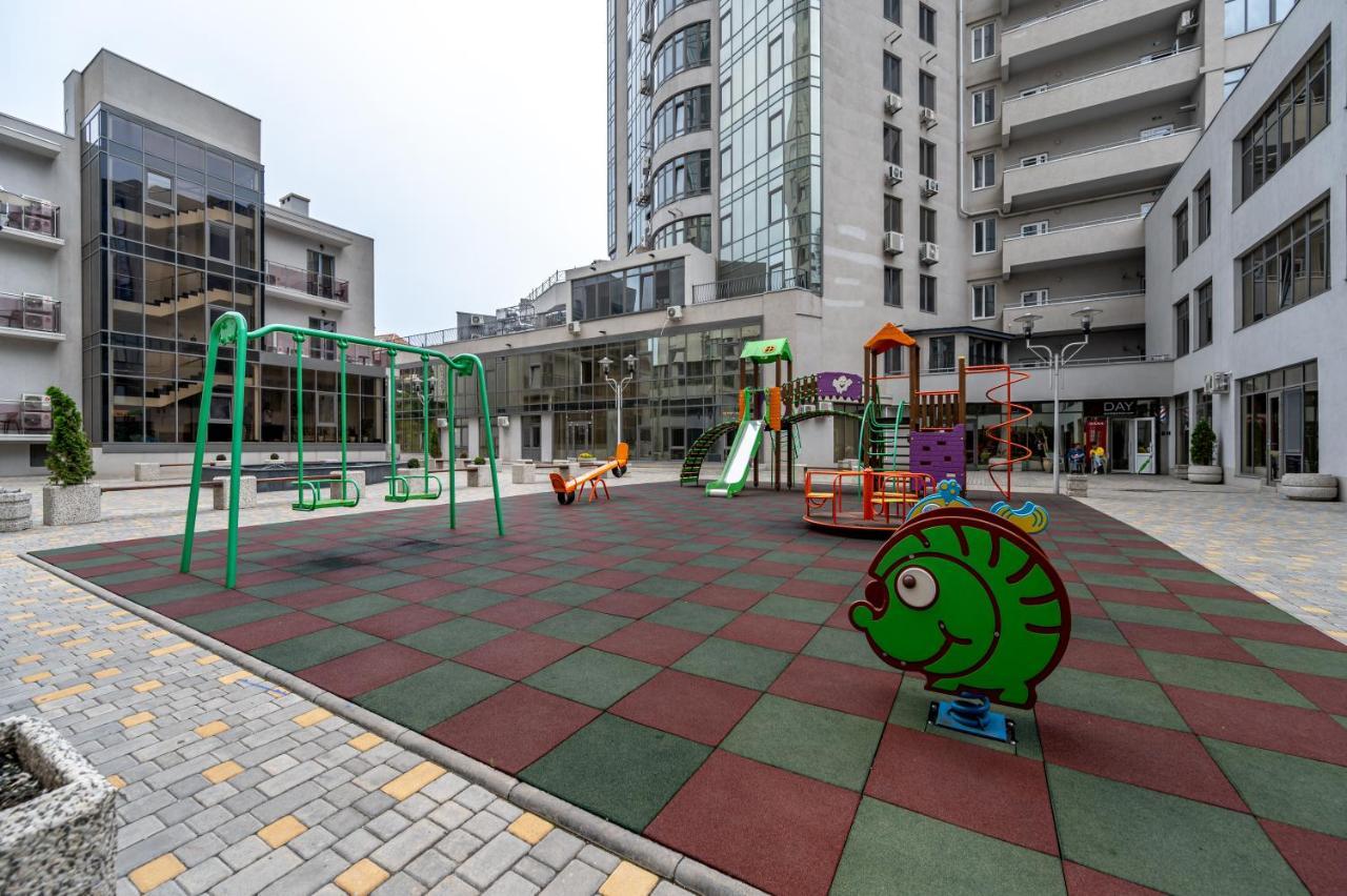 Appartamento Gagarin Plaza 63 Odessa Esterno foto